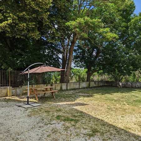 Domaine Du Faure Bed & Breakfast Chadurie Exterior photo