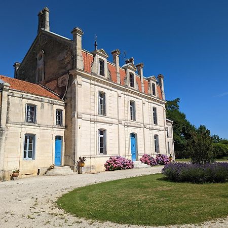 Domaine Du Faure Bed & Breakfast Chadurie Exterior photo