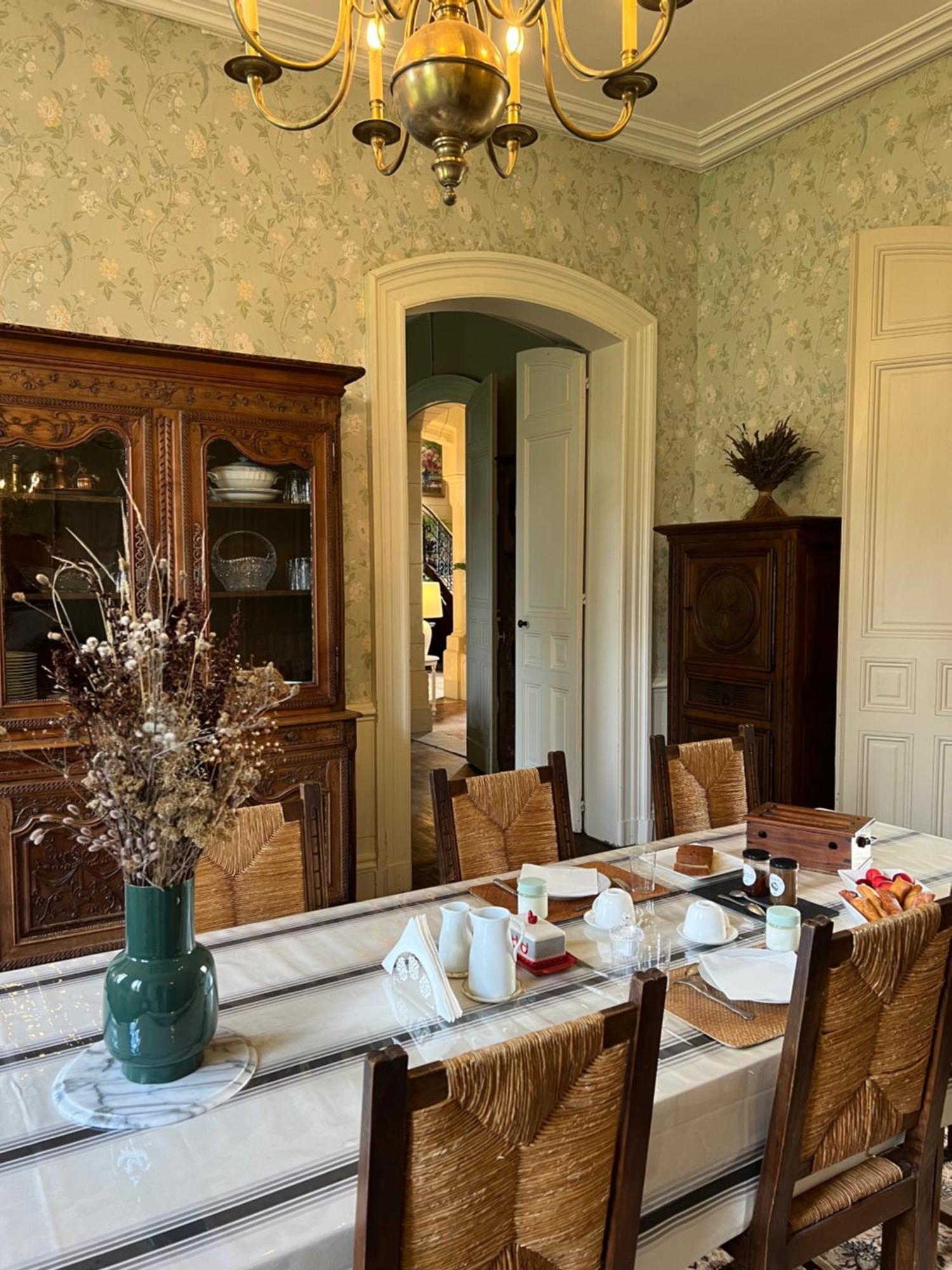 Domaine Du Faure Bed & Breakfast Chadurie Exterior photo
